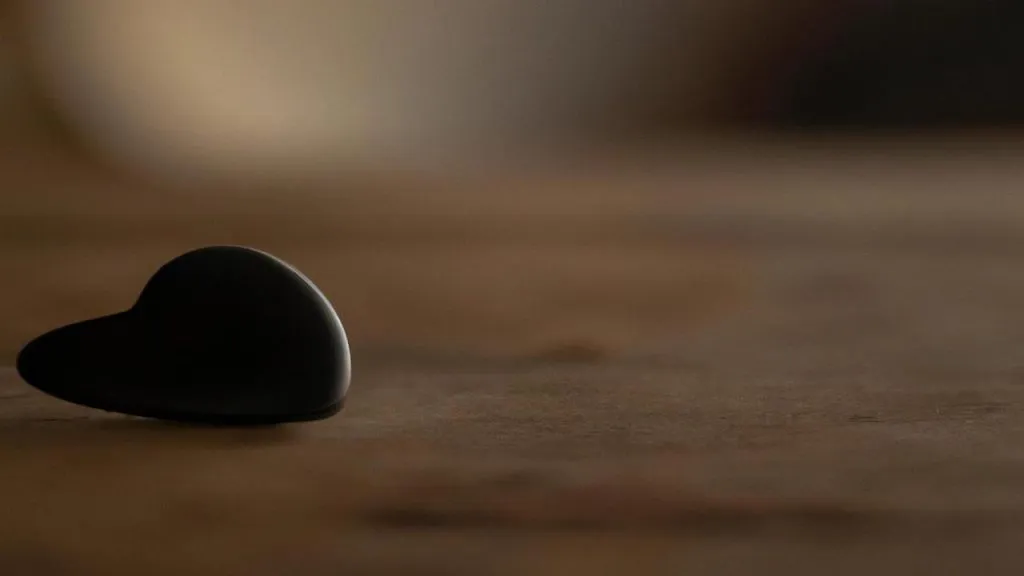 Co oznacza czarne serce w różnych kulturach?